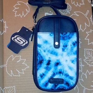 Skechers Crossbody bag. 8"×4.5" Brand new.